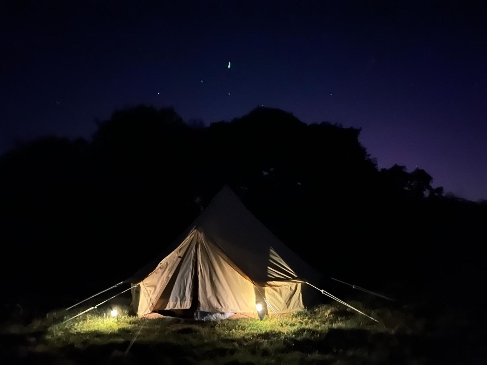 Bell Tent 4M Fossewold Farm Camping Moreton-in-Marsh Kültér fotó